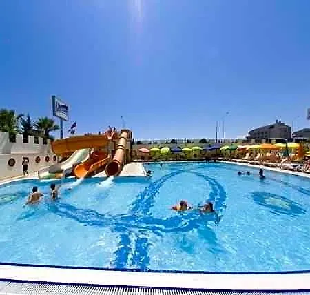 Arabella World Hotel